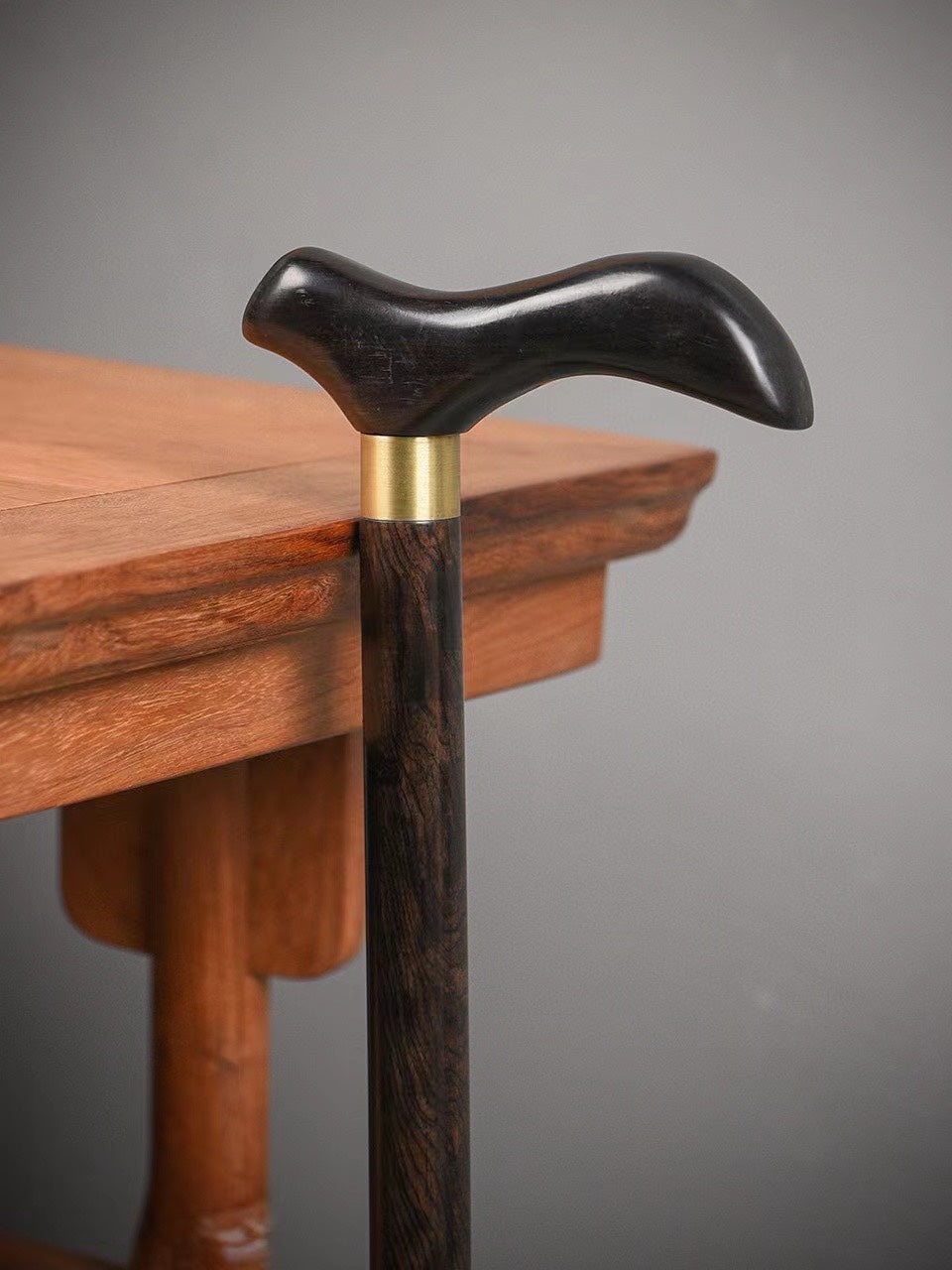 3-Section Detachable Ebony Walking Cane – Solid Brass Connectors – Portable & Durable (88cm)