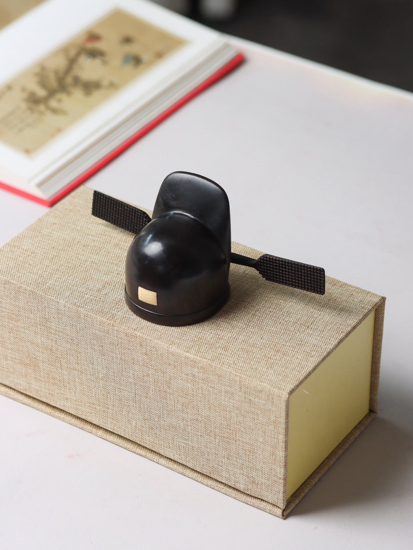 Scholar’s Hat Figurine in Rosewood – Ming Dynasty Official Cap Replica