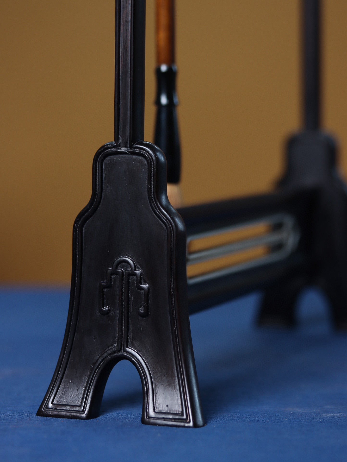 Zitan 12-Hook Brush Stand – Elegant Curved Design, Handcrafted from Solid Wood