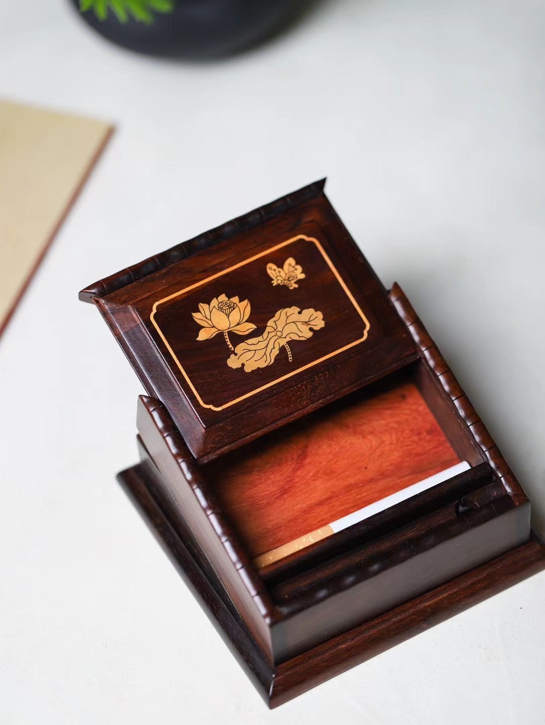 Rosewood Automatic Pop-Up Cigarette Box | Solid Wood Craft | Luxury Desktop Organizer