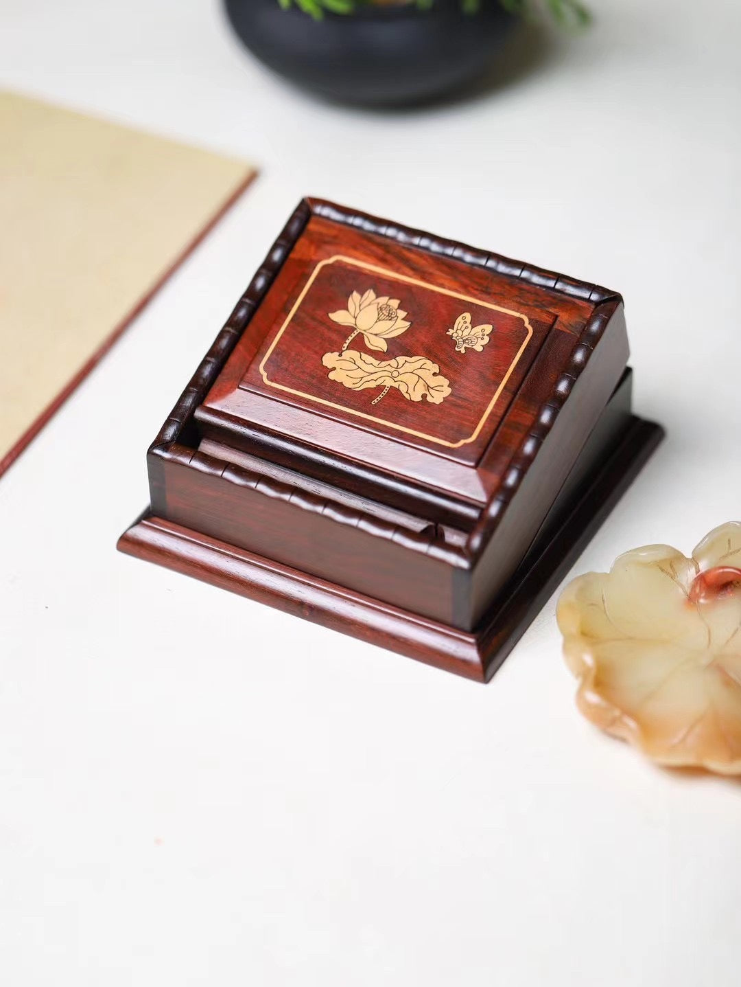 Rosewood Automatic Pop-Up Cigarette Box | Solid Wood Craft | Luxury Desktop Organizer