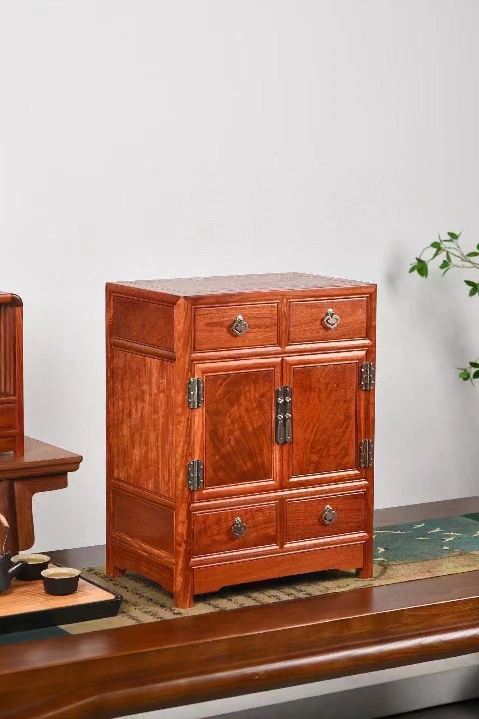 Square Corner Cabinet – Solid Burmese Padauk – Mortise & Tenon Joinery (37×24×48cm)