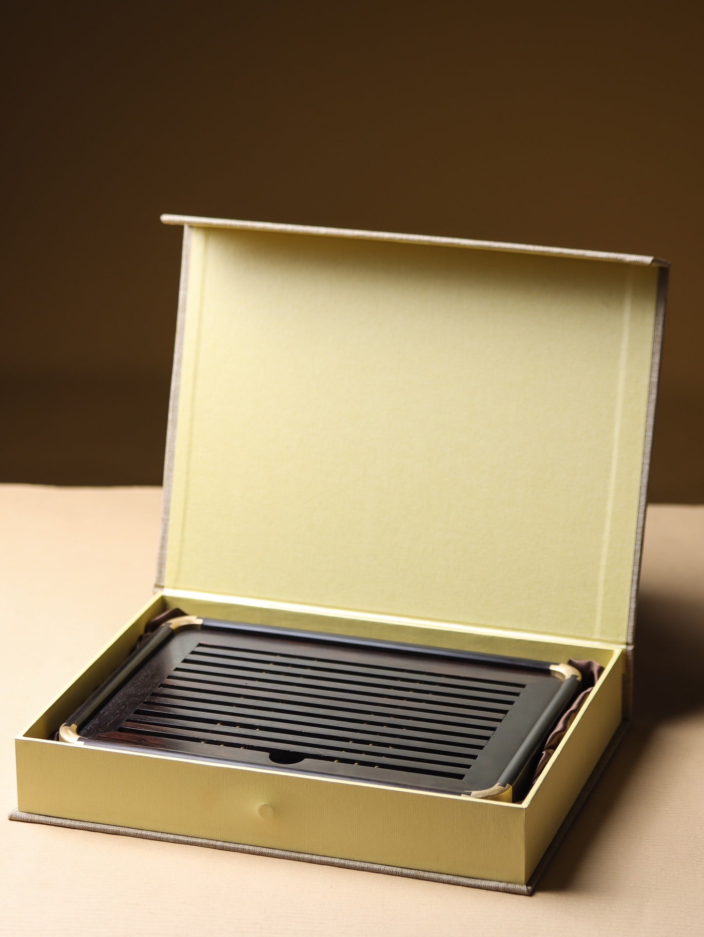Ebony Gongfu Tea Tray – Mortise & Tenon with Brass Fittings, Minimalist Design (26.5×19.5×4cm)
